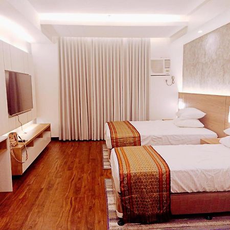 Cozy Suite Studio Type Condo In Matina Enclaves Davao City Exterior foto